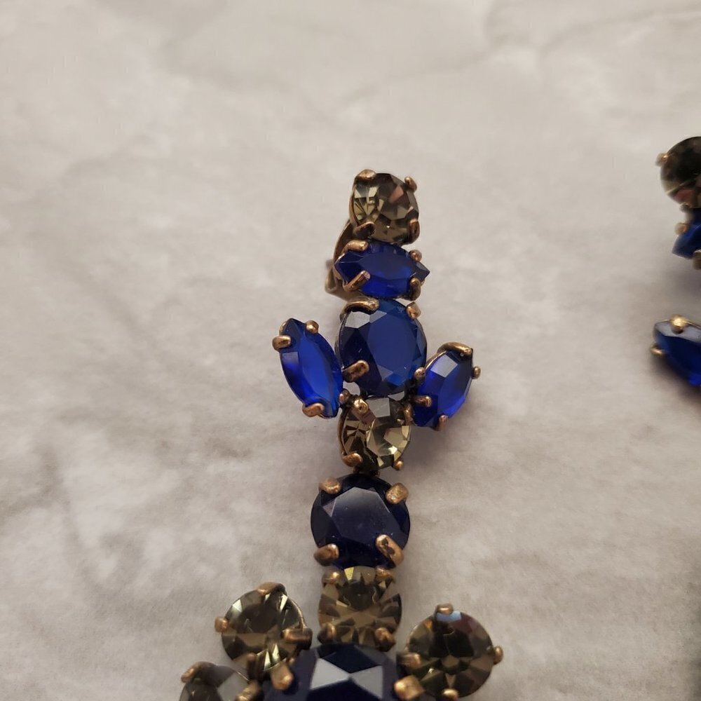 💖 J.Crew Blue Grey Rhinestones Crystals Cluster Statement Drop Dangle Earrings - Picture 2 of 9